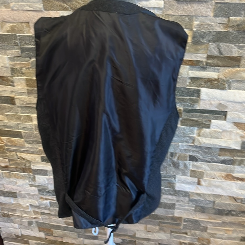 Sovereign Code Black Jacket - Picture 6 of 9